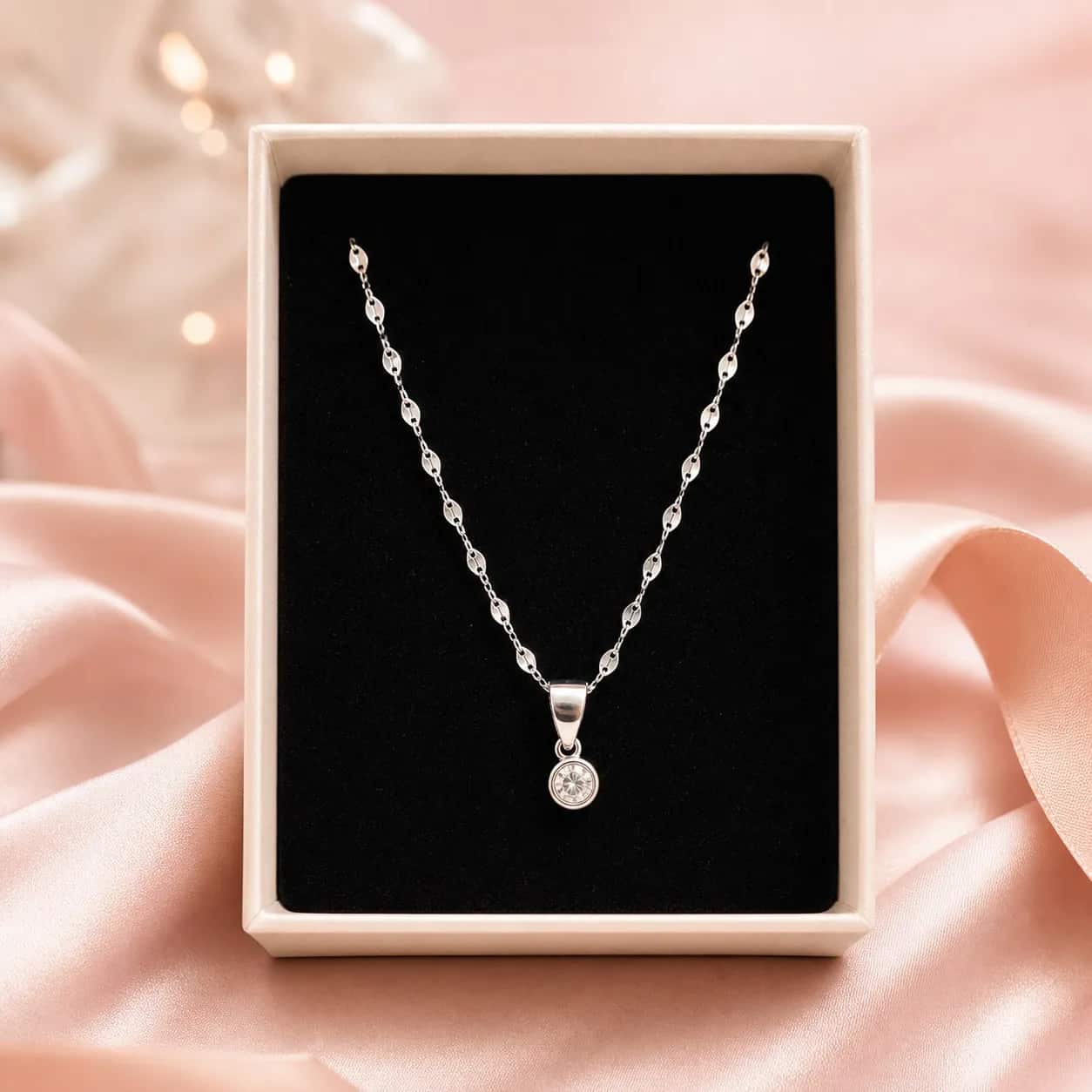 Collar punto de luz de cristal💎✨